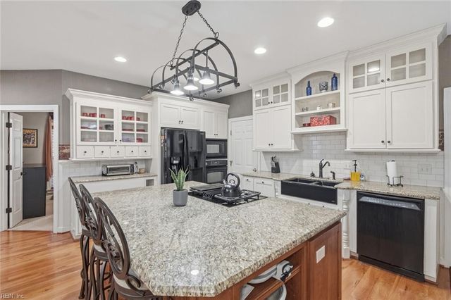 204 Eugene Oneil ST S, Newport News, VA 23606