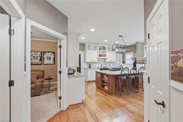 204 Eugene Oneil ST S, Newport News, VA 23606