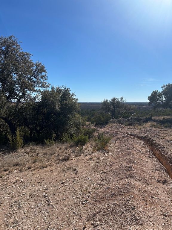 Image 11 of property listing at 10303 Hwy 277N, San Angelo, TX 76905