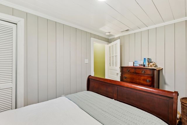 207 W Carolina Avenue, Summerville, SC 29483