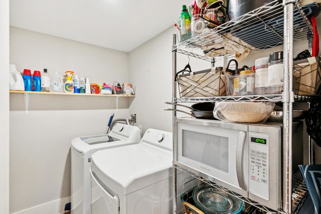 207 W Carolina Avenue, Summerville, SC 29483