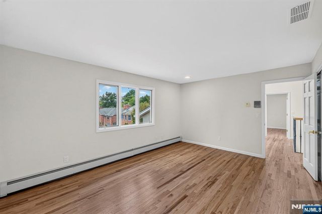 280 Ash Street, Englewood Cliffs, NJ 07632