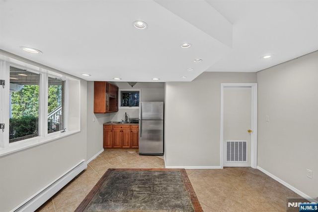 280 Ash Street, Englewood Cliffs, NJ 07632