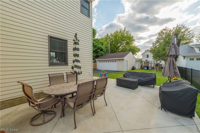1700 Wright Avenue, Rocky River, OH 44116
