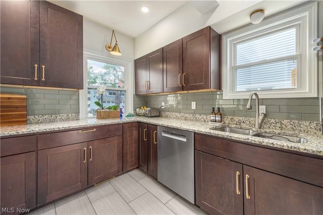 1700 Wright Avenue, Rocky River, OH 44116