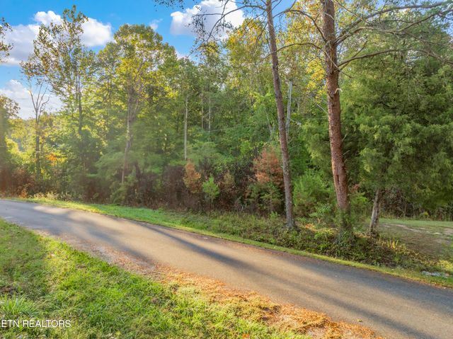 Brownlow Circle, Rockwood, TN 37854
