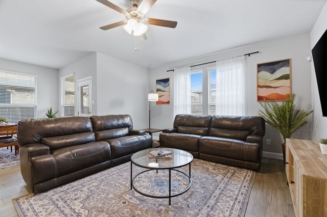 520 Big Horn Pass, Denton, TX 76210