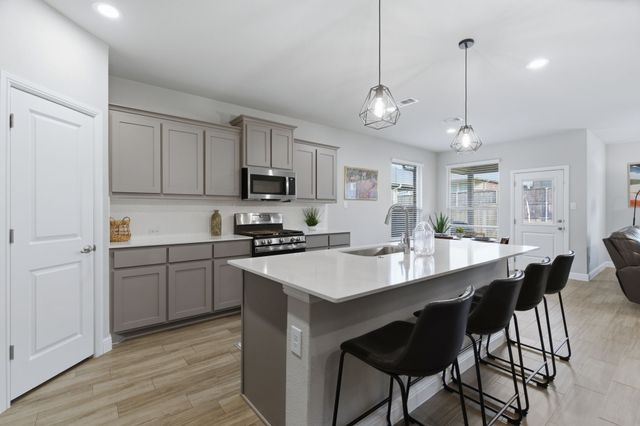 520 Big Horn Pass, Denton, TX 76210