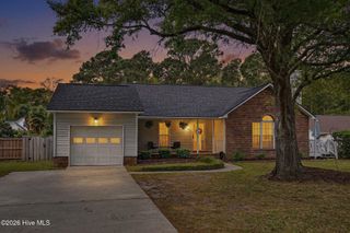 1500 Grove Point Road, Wilmington, NC 28409