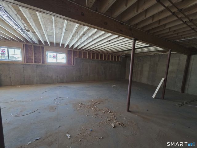 300 Gardner Street, Manchester, CT 06040