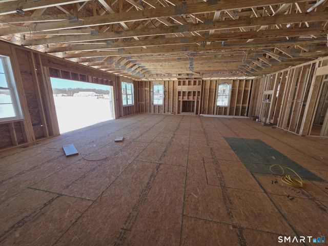 300 Gardner Street, Manchester, CT 06040