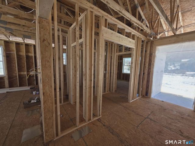 300 Gardner Street, Manchester, CT 06040