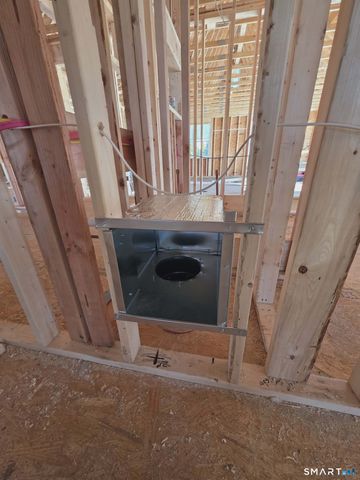 300 Gardner Street, Manchester, CT 06040