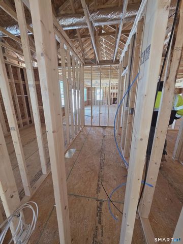 300 Gardner Street, Manchester, CT 06040