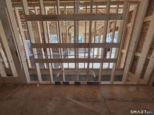 300 Gardner Street, Manchester, CT 06040