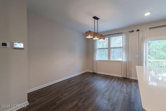107 Melanie Way 504, Manahawkin, NJ 08050
