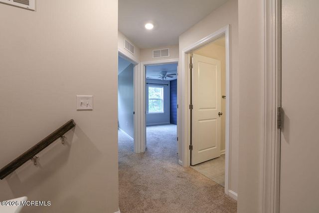 107 Melanie Way 504, Manahawkin, NJ 08050