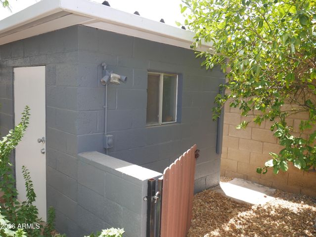 1201 W LOUGHLIN Drive, Chandler, AZ 85224