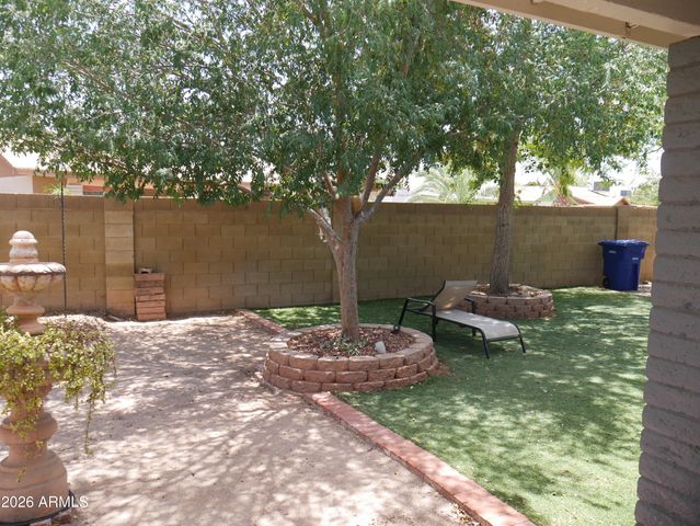 1201 W LOUGHLIN Drive, Chandler, AZ 85224