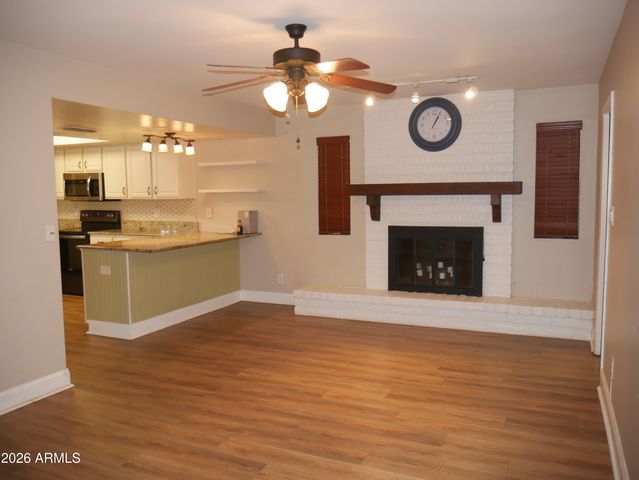 1201 W LOUGHLIN Drive, Chandler, AZ 85224
