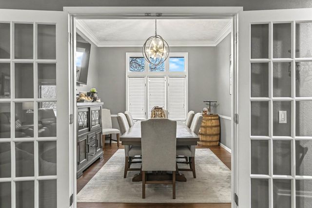 1705 N Gregory Drive, Nixa, MO 65714