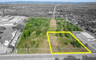 2911 Fayetteville Road, Van Buren, AR 72956
