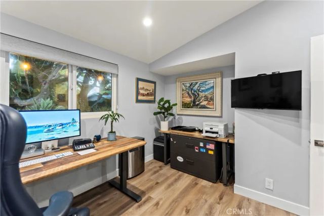 20531 Rhoda, Woodland Hills, CA 91367