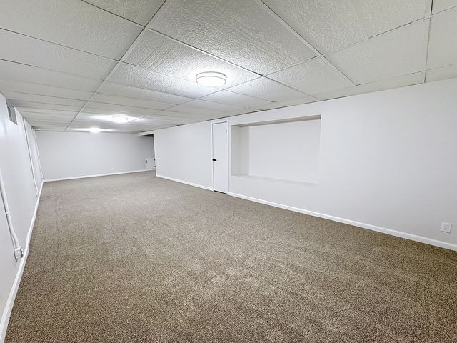 2438 3rd Street, Moline, IL 61265