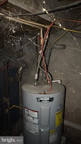 5020 ASPEN ST, Philadelphia, PA 19139