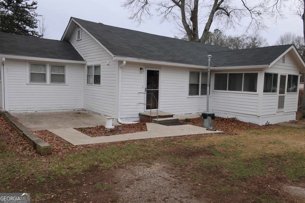 1987 Buchanan Highway, Cedartown, GA 30125