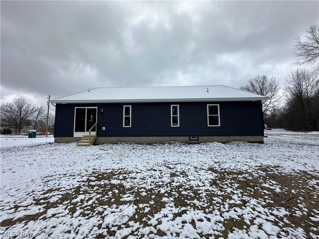 36 Maranatha Drive, Youngstown, OH 44505