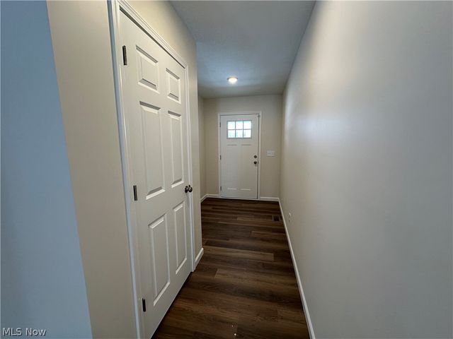 36 Maranatha Drive, Youngstown, OH 44505