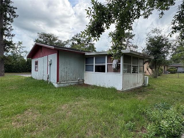 1742 SE 15TH AVENUE, Gainesville, FL 32641