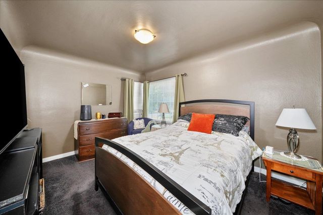 4124 N Hawthorne St, Spokane, WA 99205