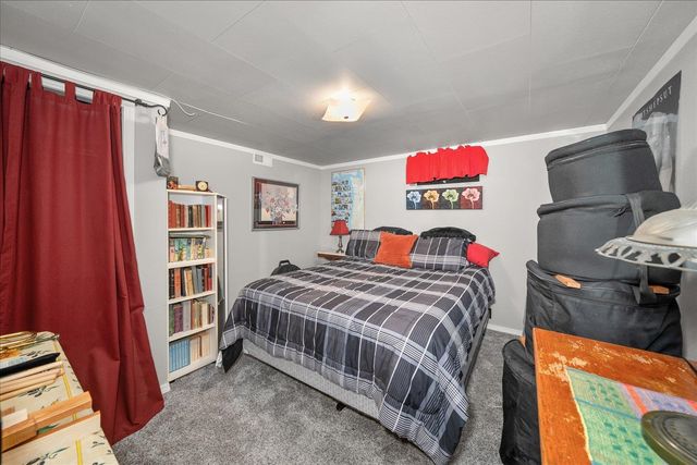 4124 N Hawthorne St, Spokane, WA 99205