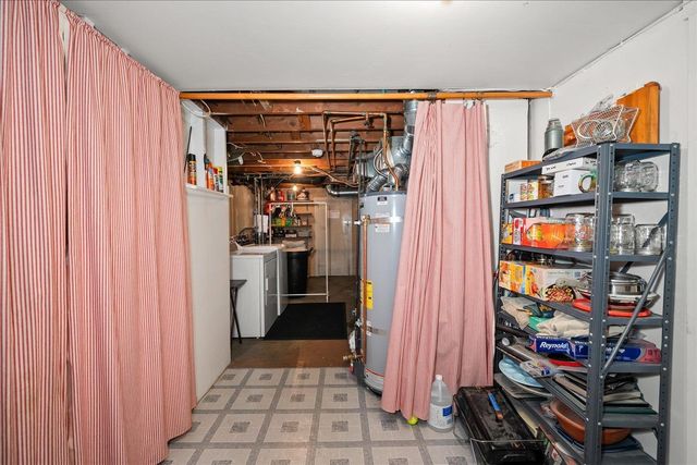 4124 N Hawthorne St, Spokane, WA 99205