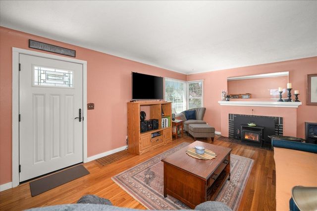 4124 N Hawthorne St, Spokane, WA 99205