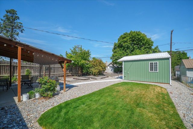 4124 N Hawthorne St, Spokane, WA 99205