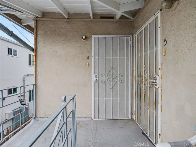 1037 N Curson 4, Los Angeles, CA 90046