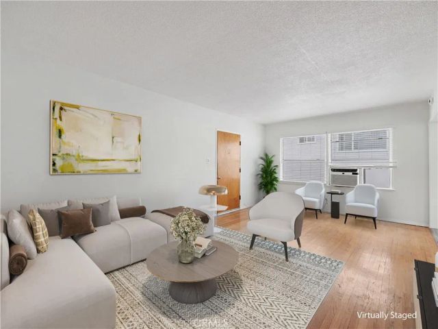 1037 N Curson 4, Los Angeles, CA 90046