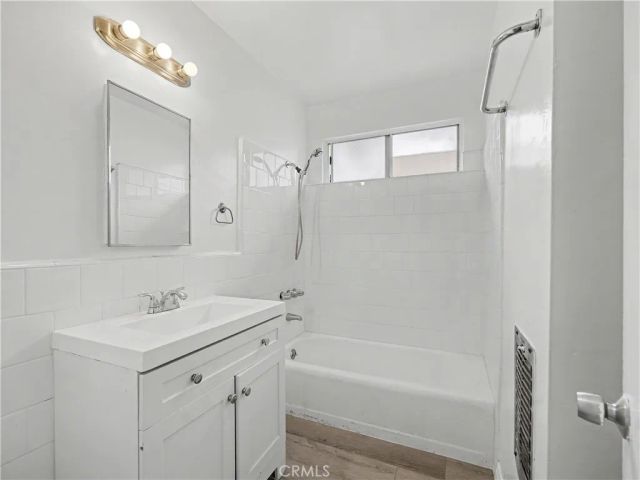 1037 N Curson 4, Los Angeles, CA 90046