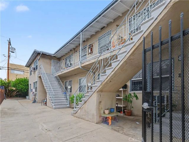 1037 N Curson 4, Los Angeles, CA 90046