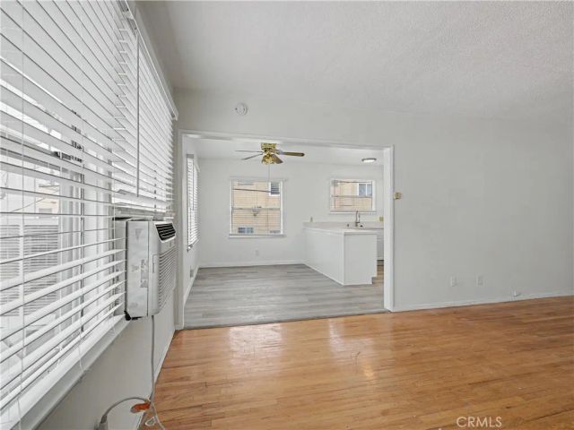 1037 N Curson 4, Los Angeles, CA 90046