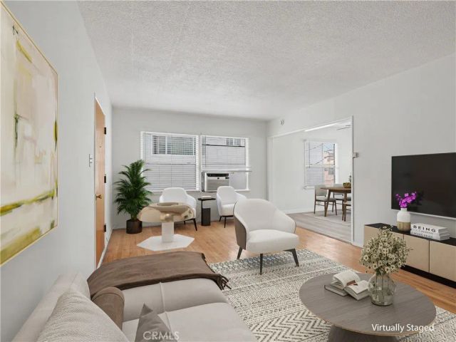 1037 N Curson 4, Los Angeles, CA 90046