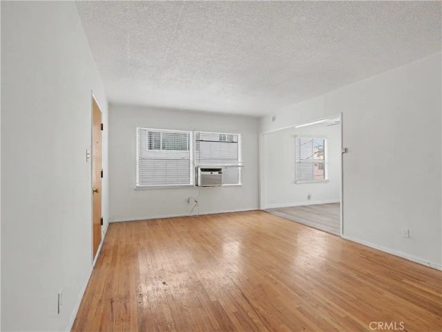 1037 N Curson 4, Los Angeles, CA 90046