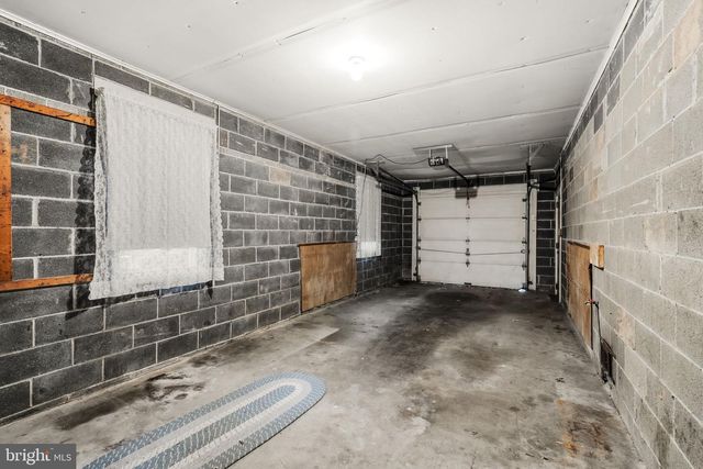 1245 W SWARTZVILLE RD, Reinholds, PA 17569