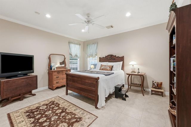 29910 Commons Superior Drive, Huffman, TX 77336