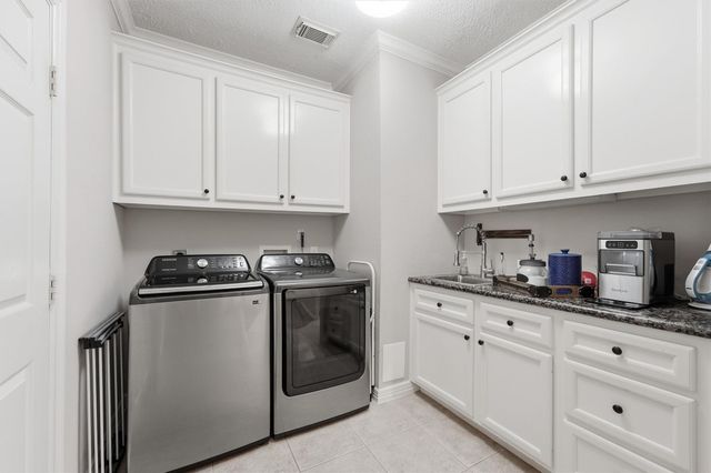 29910 Commons Superior Drive, Huffman, TX 77336