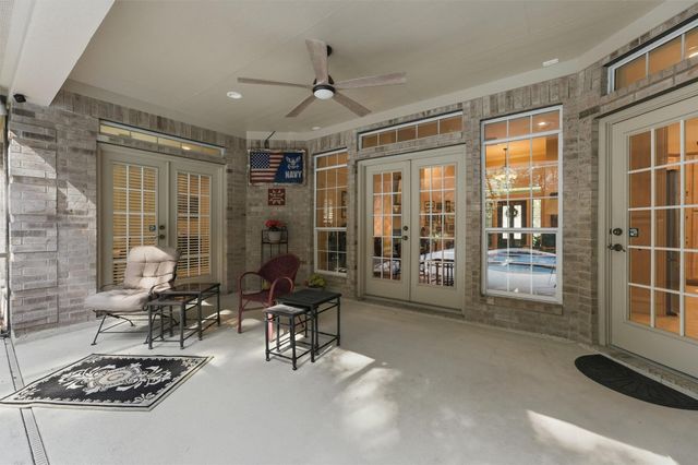 29910 Commons Superior Drive, Huffman, TX 77336