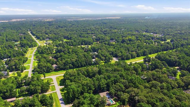 29910 Commons Superior Drive, Huffman, TX 77336